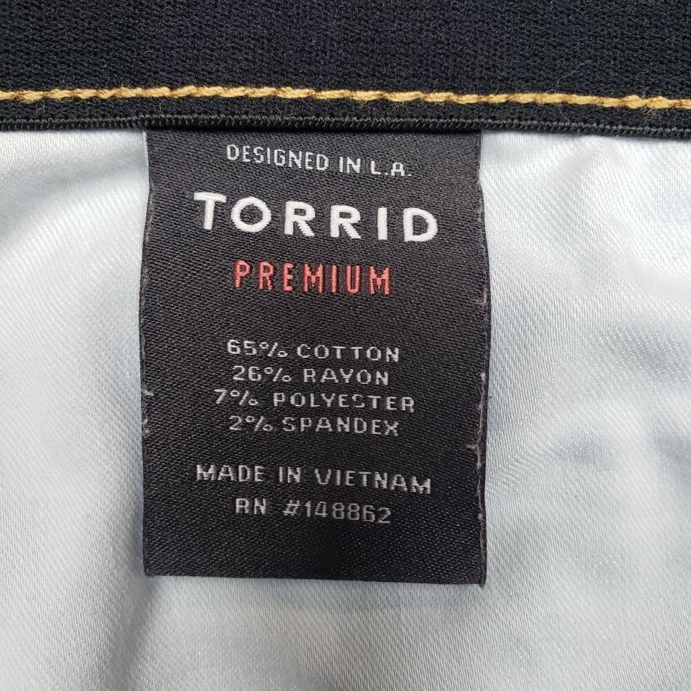 Torrid Sky High Skinny Jeans Womens 18 Premium Distressed High Rise - Picture 8 of 9